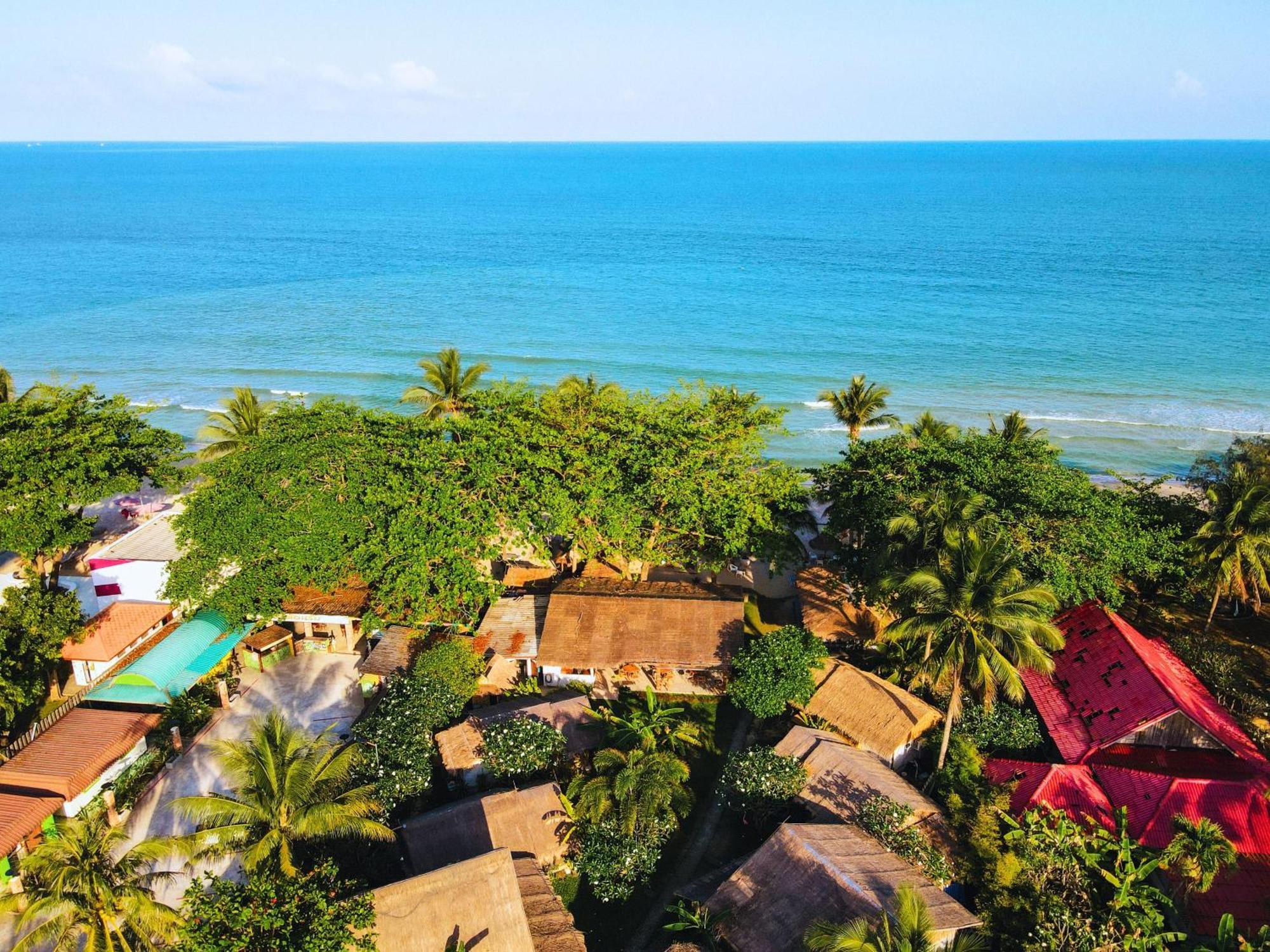 Margarita Beach Khanom Exterior photo